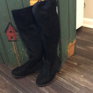 Childrens over the knee black suede boot. Size 2